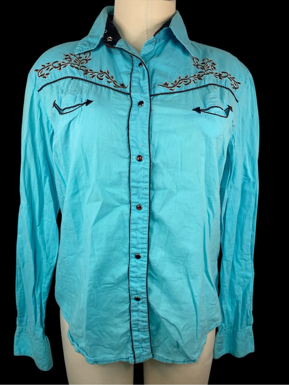 Classic Western Turquoise Embroidered Shirt with Snaps Women’s Large